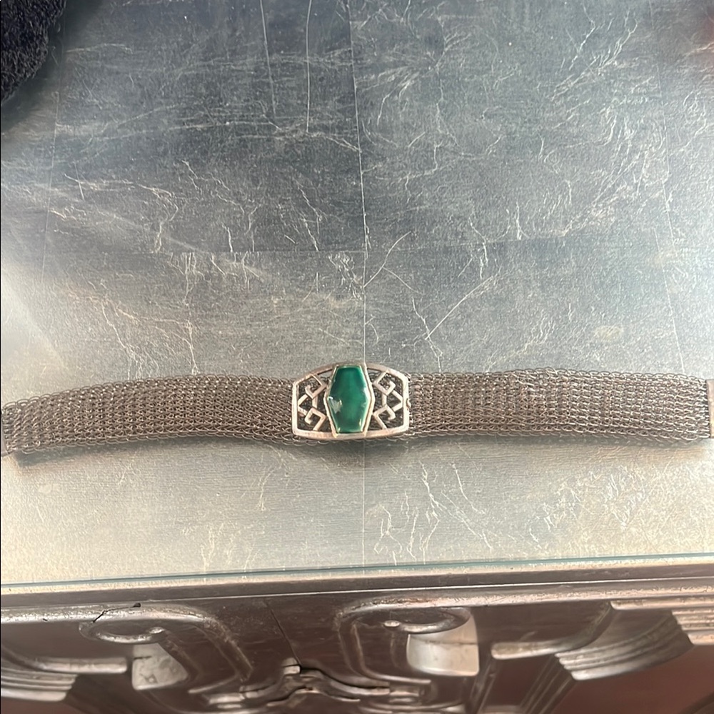 Vintage Silver Mesh choker with Green Stone - Picture 1 of 6